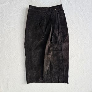 Vintage 1980's Avon Fashions Pig Suede Skirt